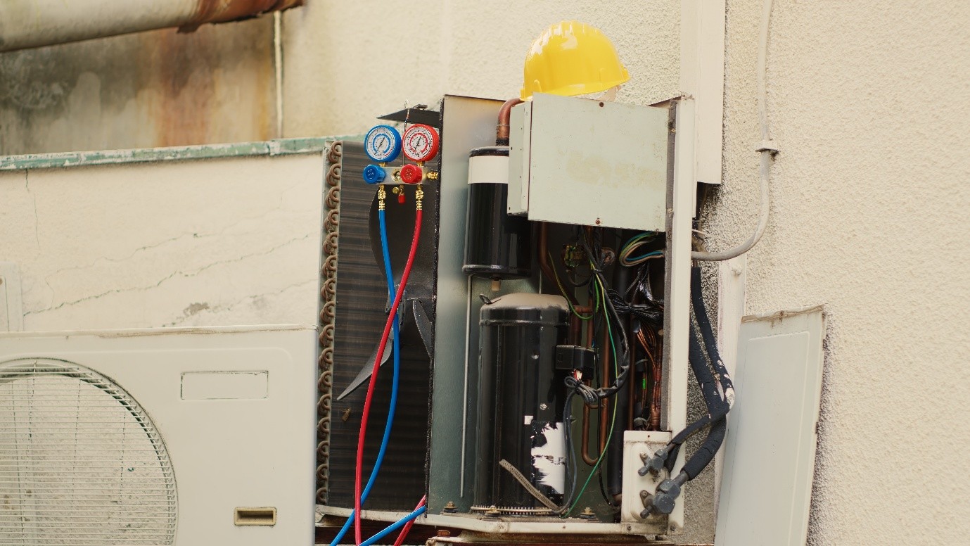 Step-by-Step Guide to Retrofitting Old Refrigeration Systems with Eco Kold™
